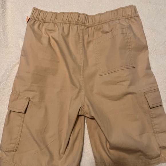 Tan Cargo Shorts - Picture 2 of 3